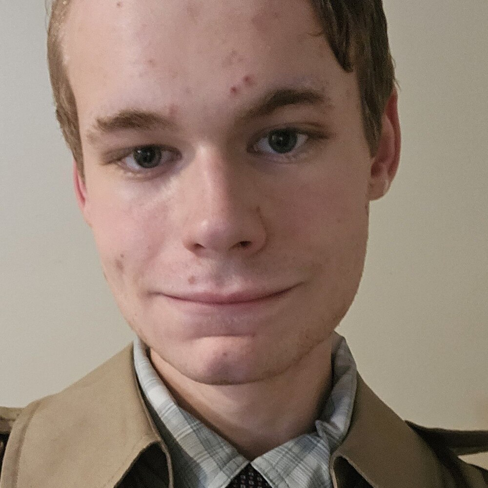 Meet your Posher, Dustin